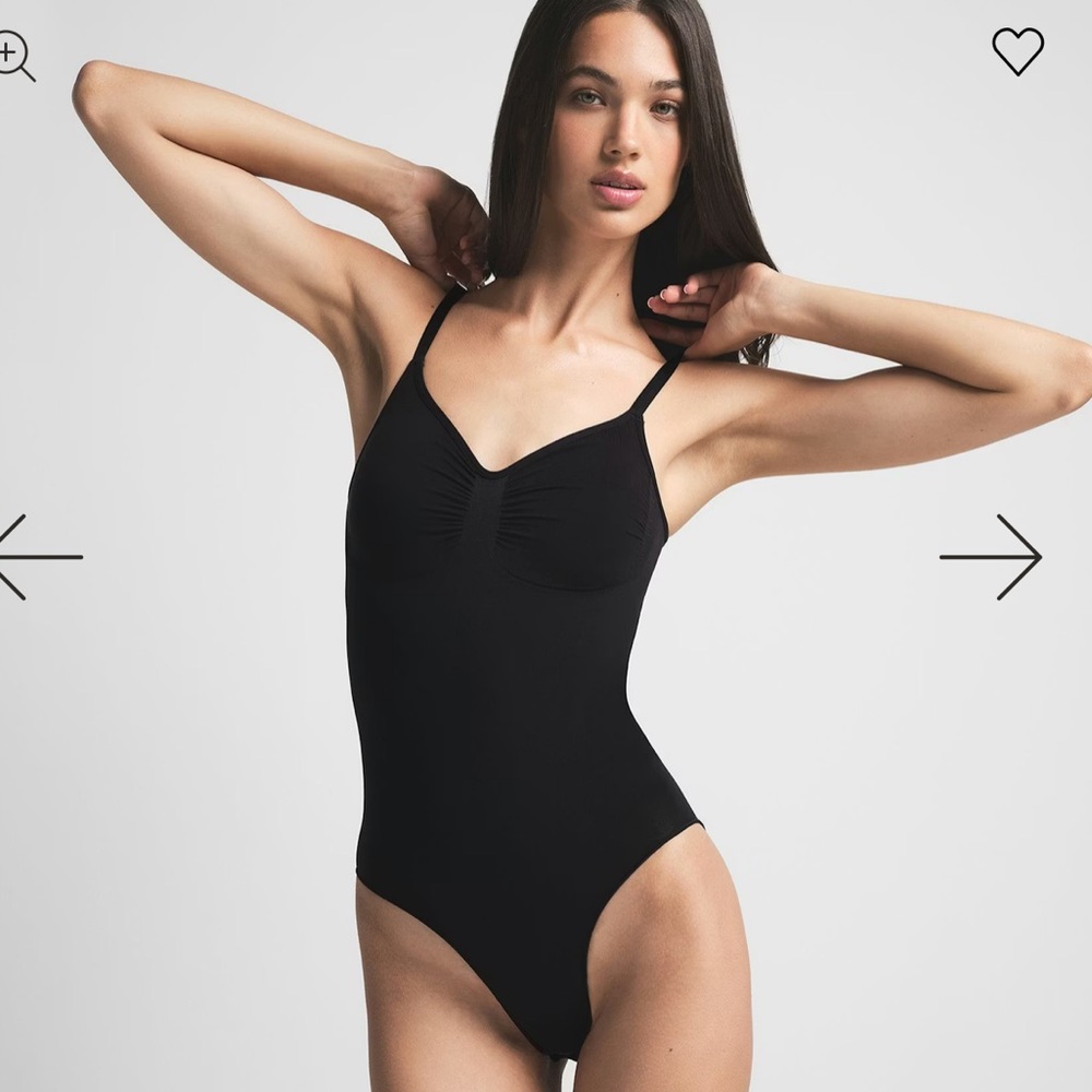 Skims Seamless Sculpt Brief Bodysuit (S/M) - Picture 4 of 5